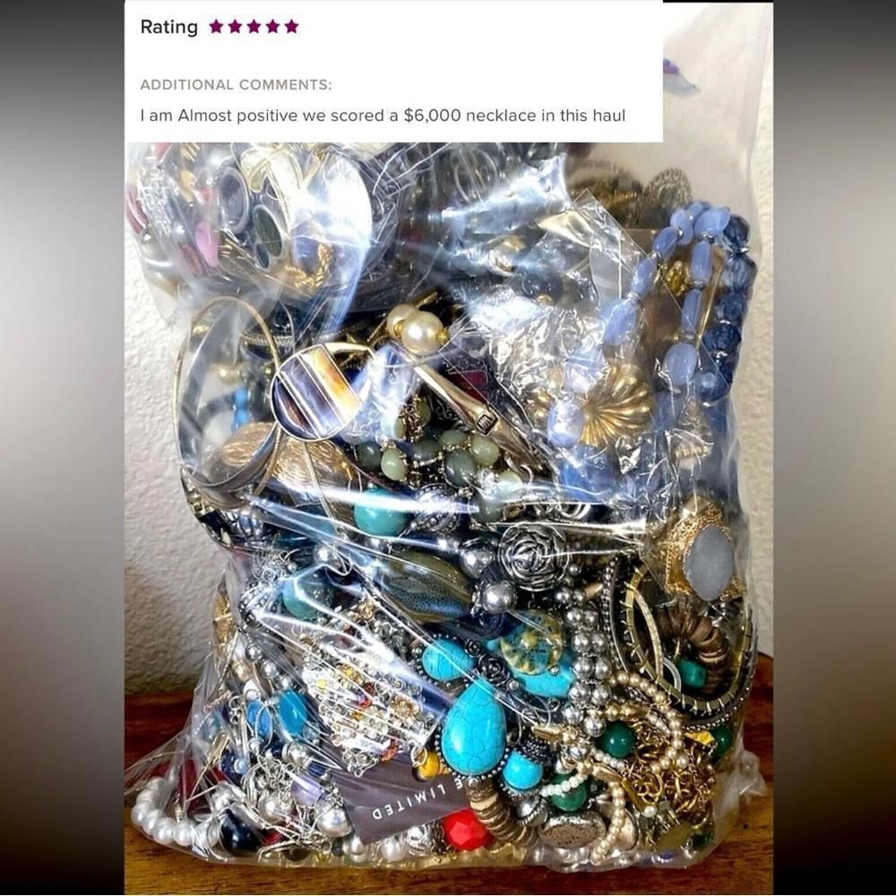 💎 2 LBs unsearched untested vintage jewelry lot- junk crafts repair no wearable